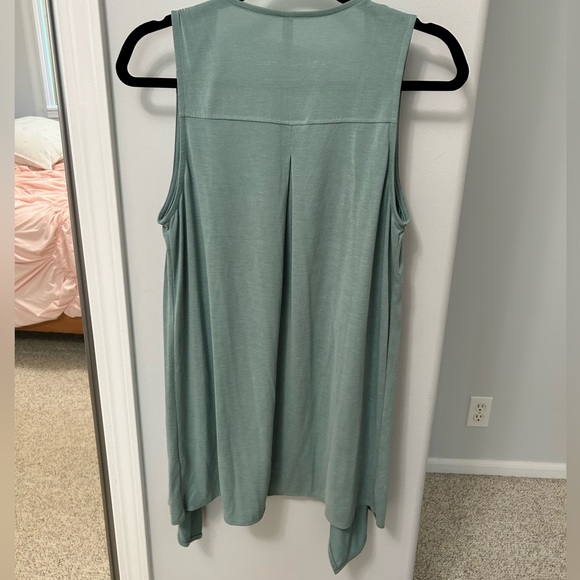 Teal Flowy Drape Vest - Picture 3 of 6